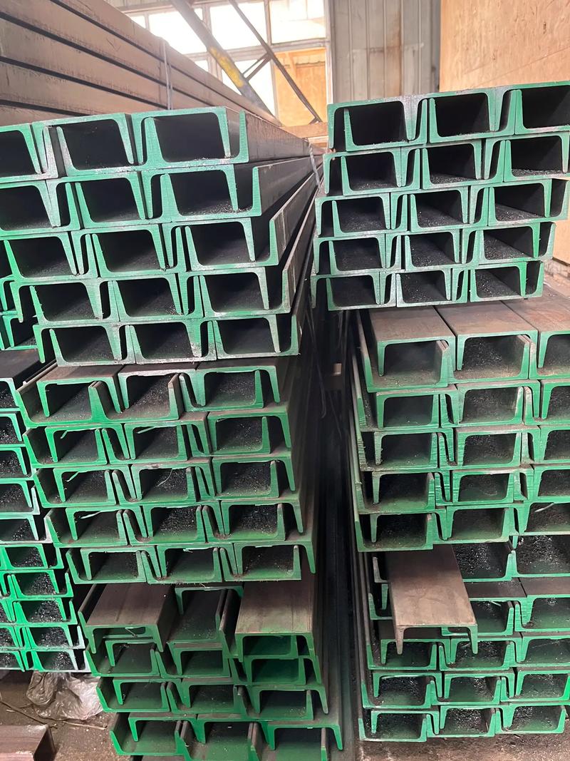 尉氏幕墙槽钢插芯